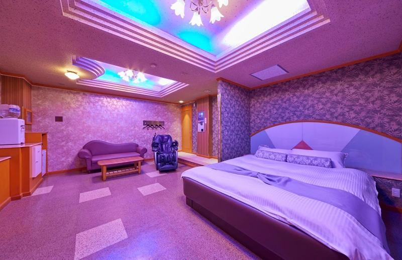 Hotel Coco Club Azumino (Adults Only) Buitenkant foto